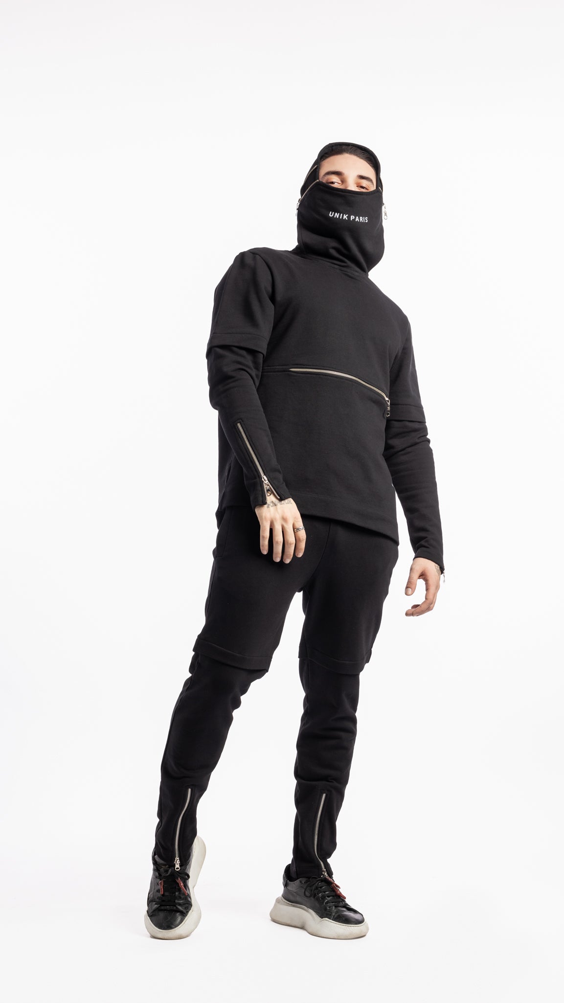 Sweat noir à capuche Unik Paris en coton avec logo brodé