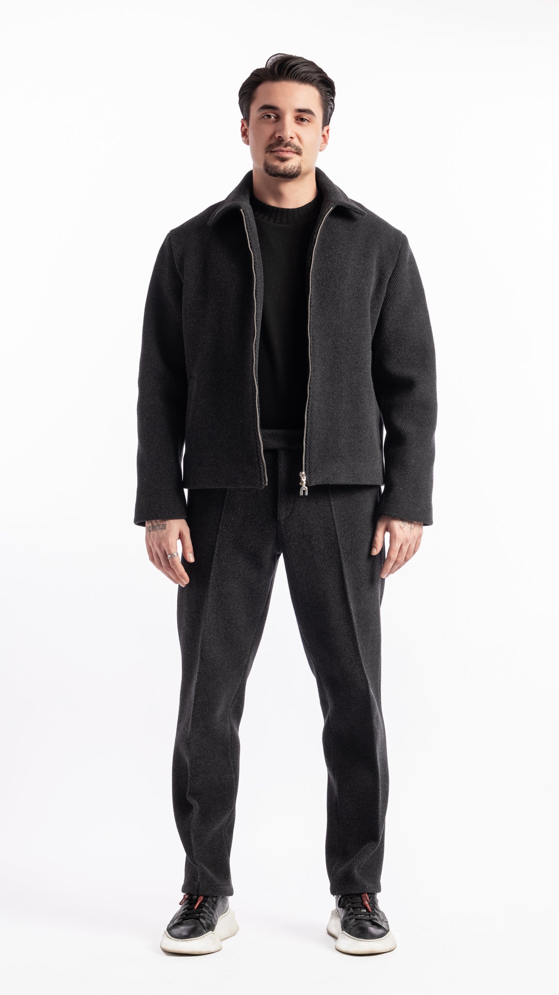 VESTE EN LAINE UNIK PARIS AVEC CURSEUR ZIP EN ARGENT