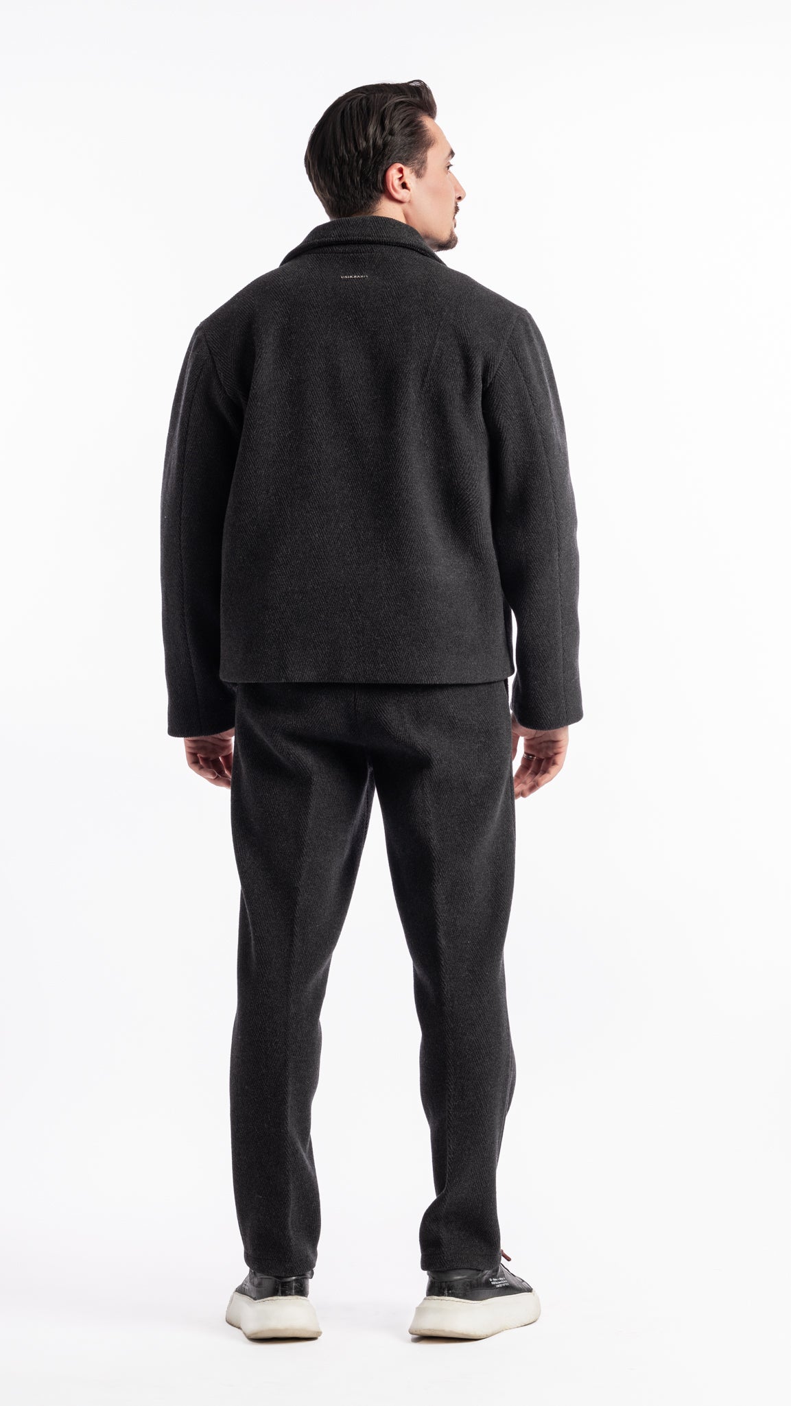 VESTE EN LAINE UNIK PARIS AVEC CURSEUR ZIP EN ARGENT