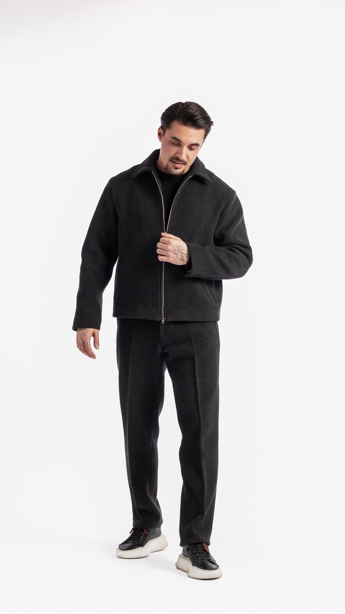 VESTE EN LAINE UNIK PARIS AVEC CURSEUR ZIP EN ARGENT