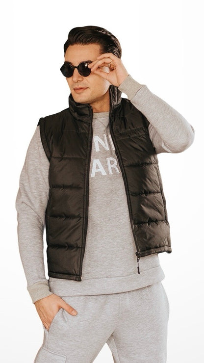 BLACK SLEEVELESS DOWN JACKET