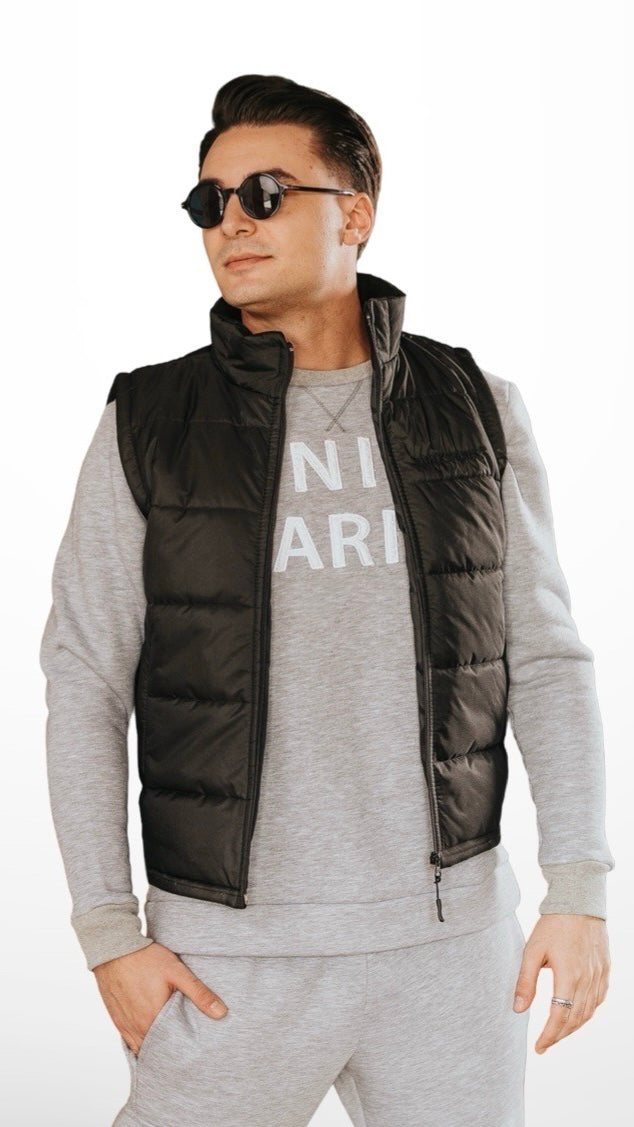 BLACK SLEEVELESS DOWN JACKET